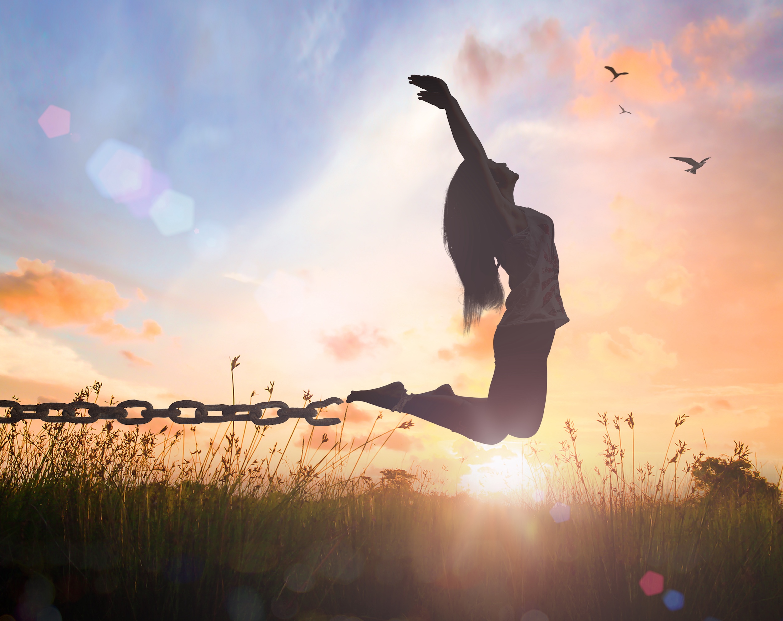 Woman breaking free of the chain of narcotics through NA meetings in Dubuque